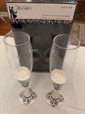 White and Black Toasting Glasses - Set of 2